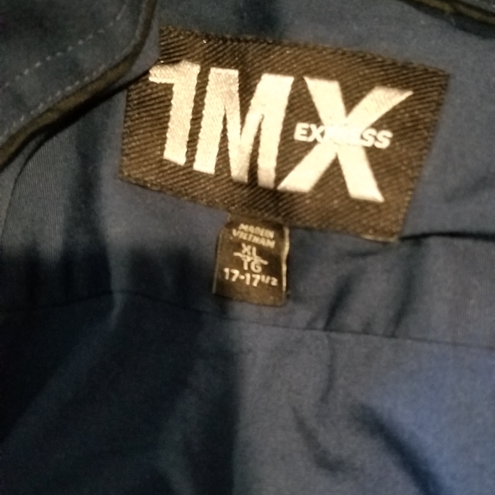 Express button down - Picture 2 of 2
